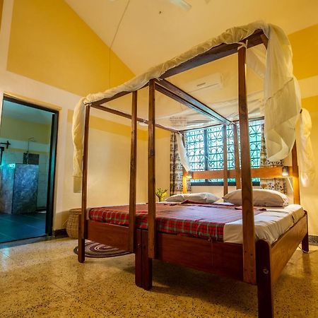 Jamboland-Diani Villa Diani Beach Exterior photo